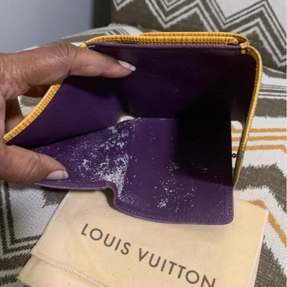 Authentic lv bundle set - Picture 3 of 8